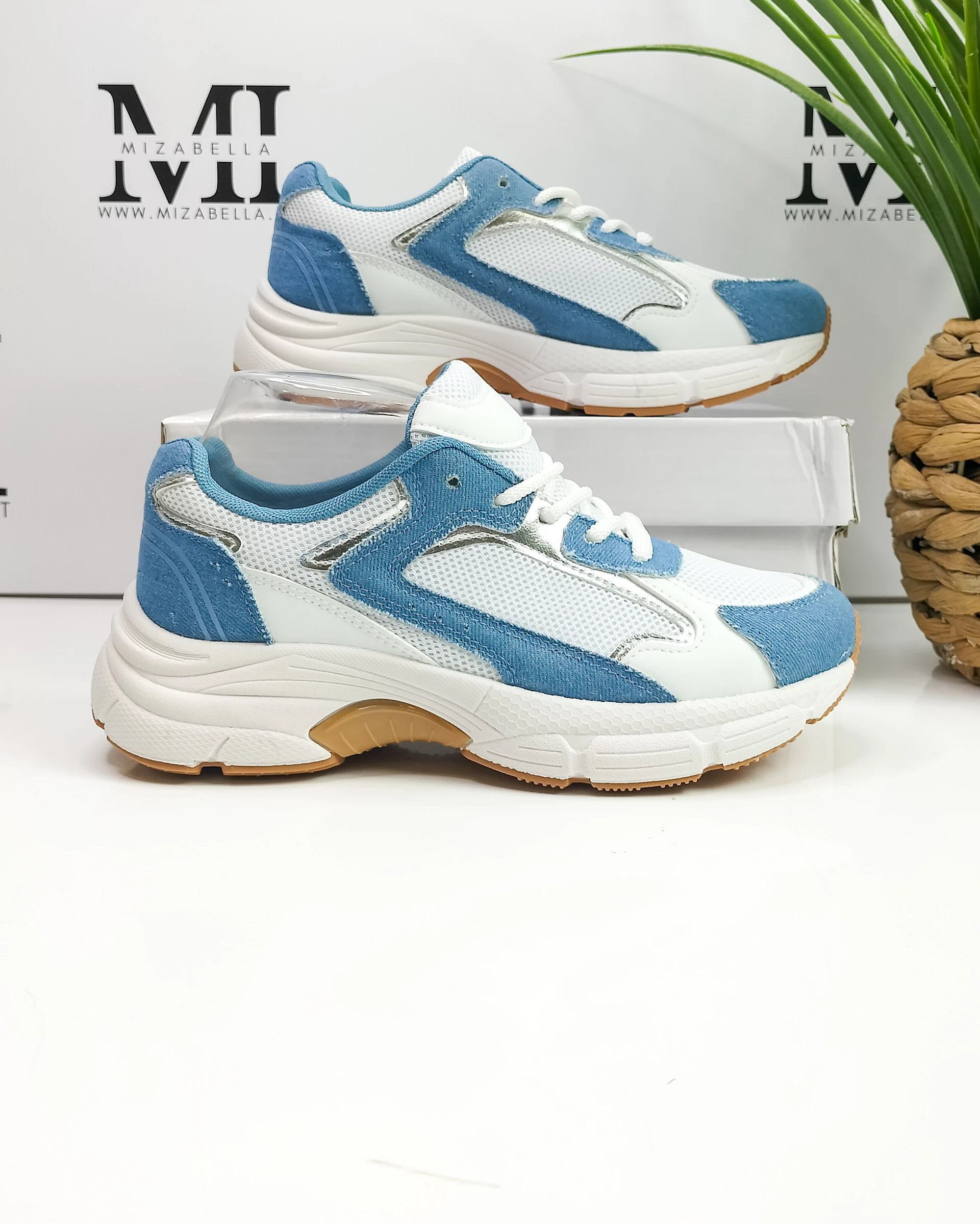 Tênis / Sapatilha branca e azul jeans tamanho 37 – photo 2